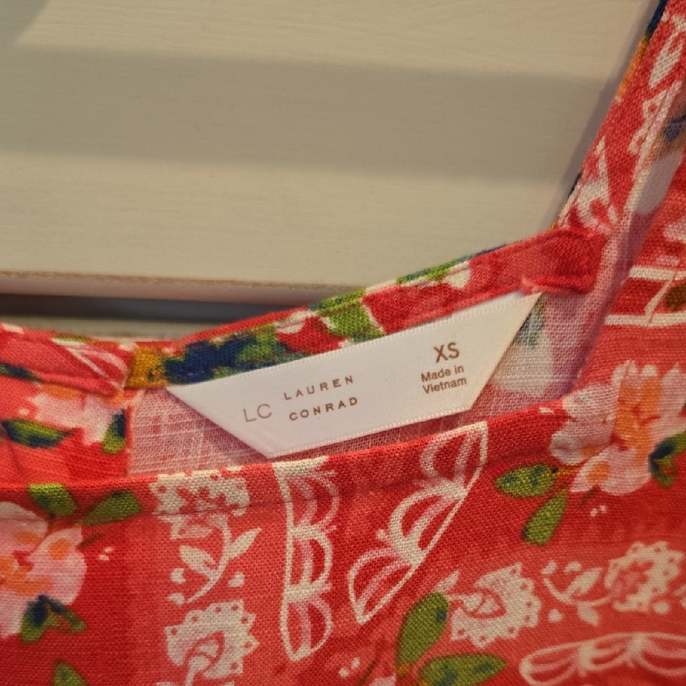 LC Lauren Conrad Red Floral Tank Top - Picture 2 of 7